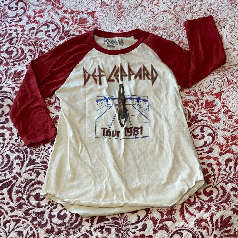 Def Leppard Baseball Tee
